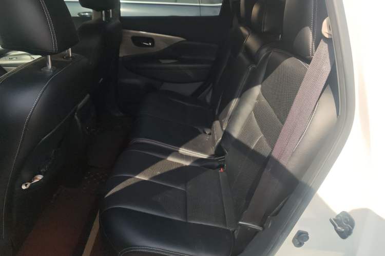 Used Nissan Murano 2019 2.5L XE Two-Wheel Drive Elite Version China V Standard Left Rear Seat