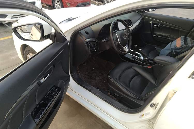 Used GAC Trumpchi GA6 2016 235T Manual Elite Edition Driver Seat