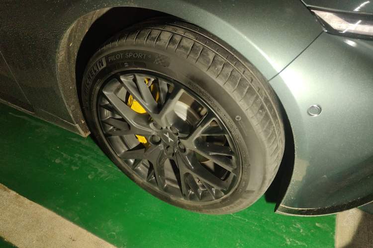 Used XPeng P7 2023 P7i 610 Max Performance Edition