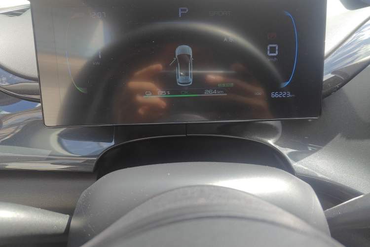 Used BYD e2 2023 Luxury Model Instrument Cluster