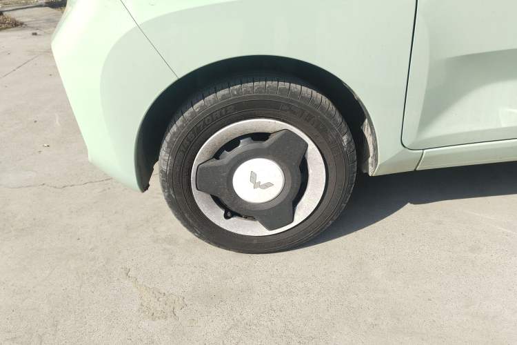 Used Wuling Hongguang MINIEV 2022 Macaron Fashion Model Lithium Iron Phosphate