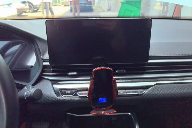 Used Geely Auto Emgrand 2022 4th Generation 1.5L CVT Luxury Model
