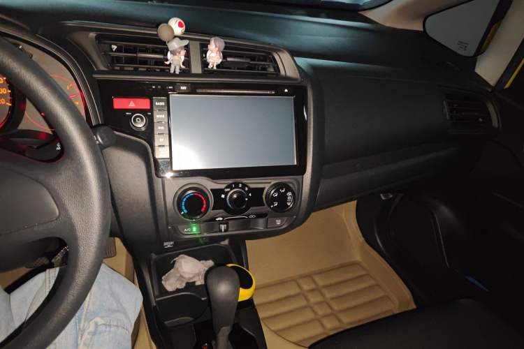 Used Honda Fit 2014 1.5L LX CVT Comfort Model
