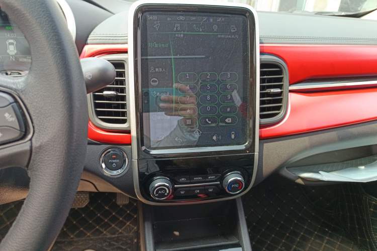 Used Chery New Energy Little Ant 2019 4-Seater Smart Luxe Version 30.6 kWh Audio And AC Panel