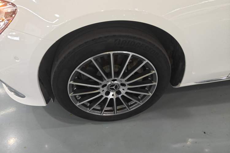 Used Mercedes-Benz E-Class 2023 E 260 L