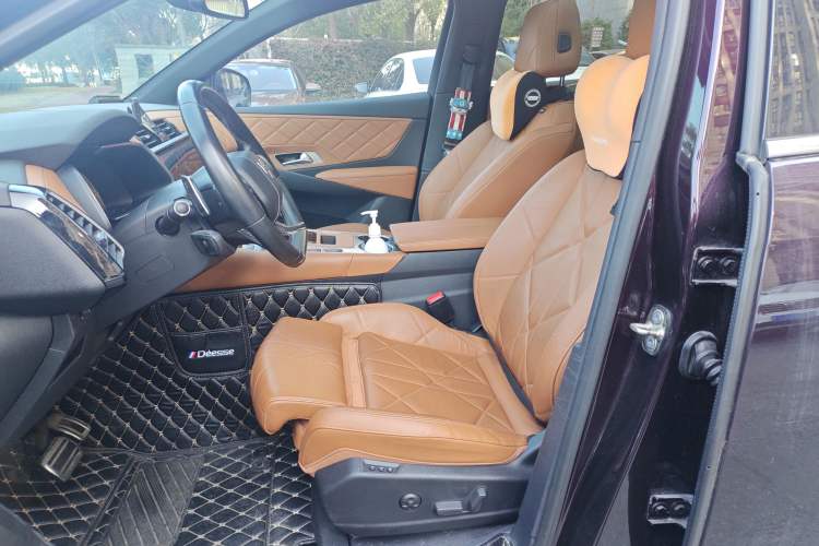 Used DS 7 2018 45THP Rivoli Pioneer Edition
