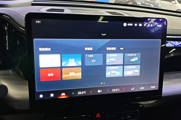 Used GAC Trumpchi GS8 2022 Double-Energy Series 2.0TM Four-Wheel Drive Premium Edition (7 Seats)