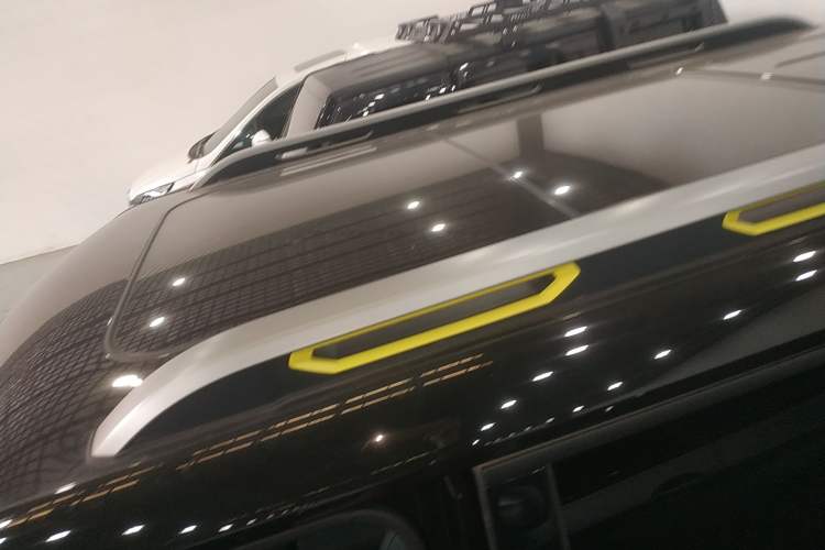 Used JETOUR Traveler 2023 2.0T All-Wheel Drive CrossPRO+
