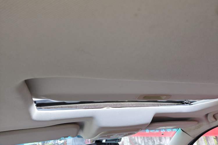 Used SWM X7 2016 1.5T Manual Prestige Version 7 Seats
