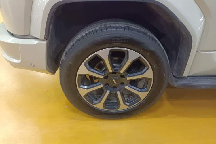 Used Formula Leopard 5 2025 TianShen Intelligent Driving Ultra Edition Right Rear Wheel Hub