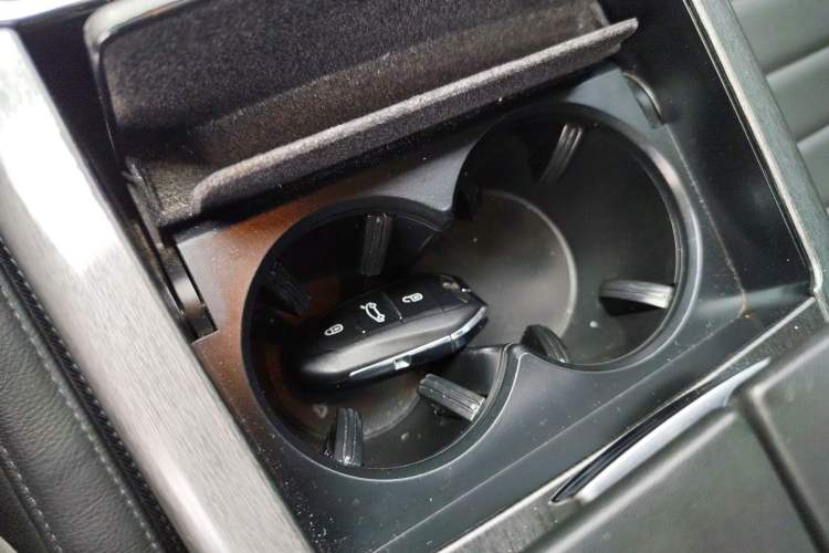 Used Citroen C6 2017 350THP Luxury Model
