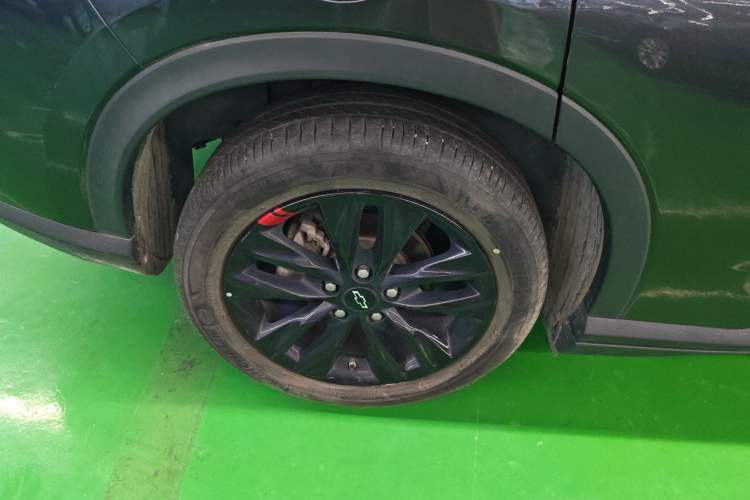 Used Chevrolet Orlando 2020 Light Hybrid Redline 530T Automatic Enjoyment Edition (5+2 Models)