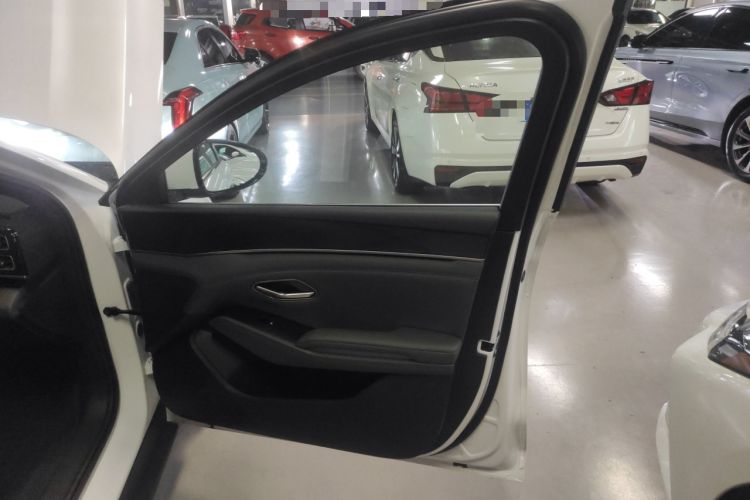 Used BYD Qin L 2024 DM-i 120KM Beyond Model