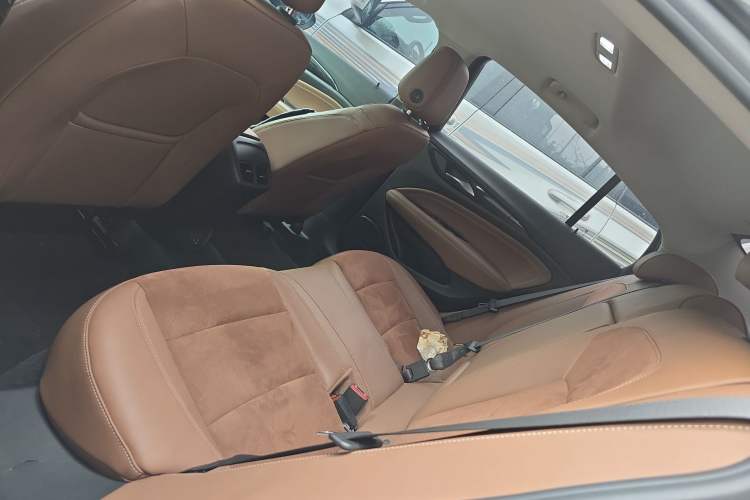 Used Buick Regal 2024 28T Luxury Edition