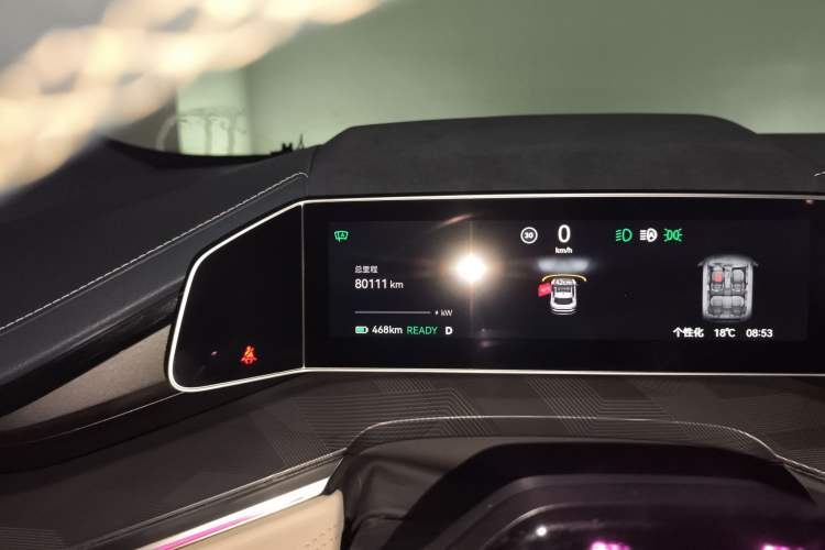 Used Zeekr 001 2023 WE Edition 86 kWh Odometer Close Up