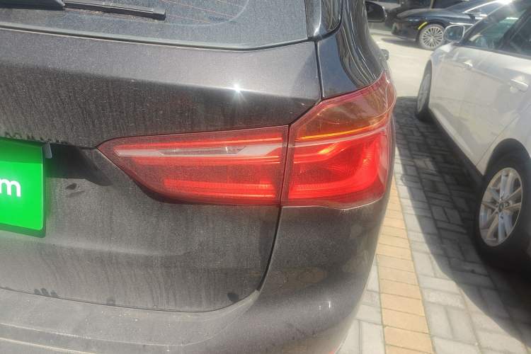 Used BMW X1 2018 sDrive18Li Luxury Model
