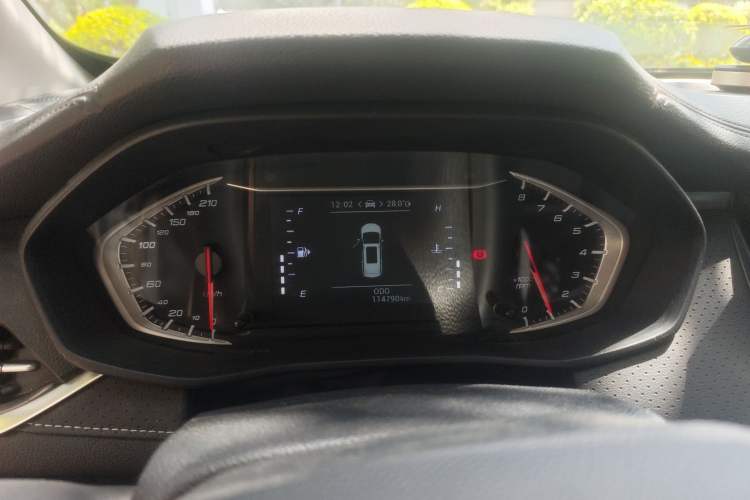Used SAIC MAXUS G50 2019 1.3T First Edition Manual Elite Version Instrument Cluster
