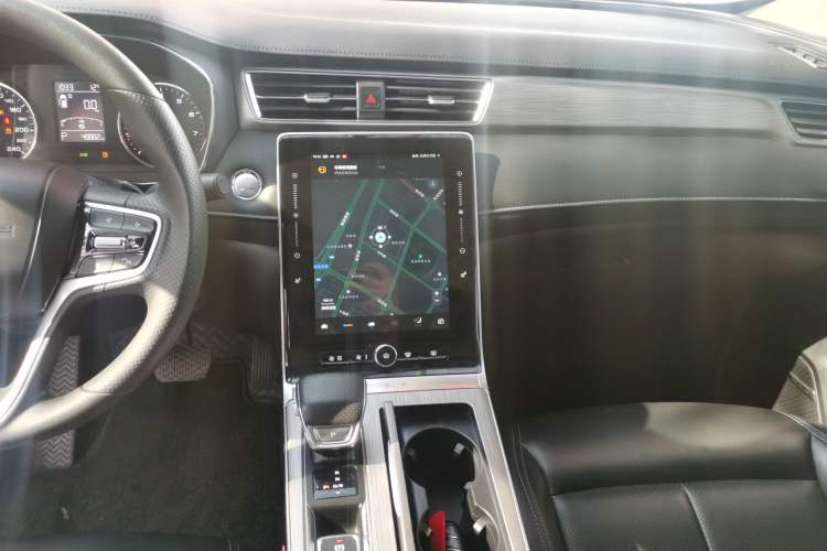 Used Roewe RX5 2022 330TGI Automatic National Style Edition
