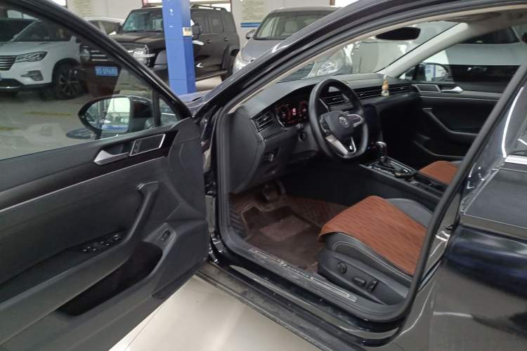 Used Volkswagen Magotan 2020 330TSI DSG Luxury Edition