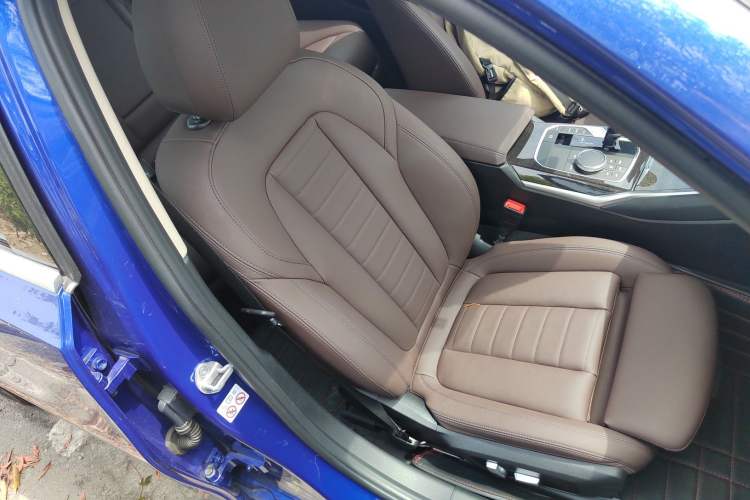 Used BMW 3 Series 2021 325Li M Sport Package Right Front Seat