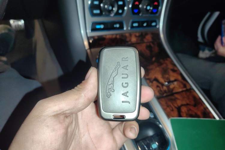 Used Jaguar XF 2015 XF 2.0T Sportbrake Luxury Edition