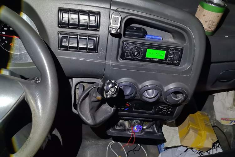 Used Iveco Power Daily 2017 2.5T Classic A37 High-Roof 7-Seater Passenger Van 47Z5
