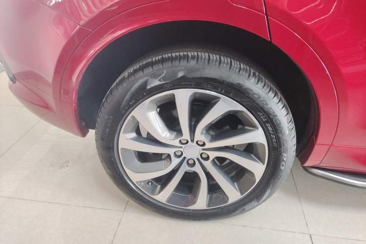 Used Land Rover Discovery Sport 2020 249 PS R-Dynamic Performance Tech Edition 7 Seats Exterior 5