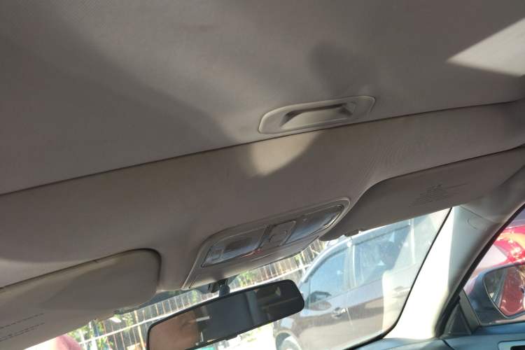 Used CHANGAN Eado 2013 1.6L Automatic Junku Model China IV Standard Headliner