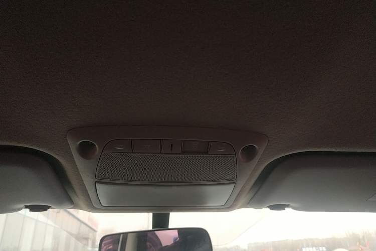 Used Dongfeng Ruichi 6 2020 EV model
