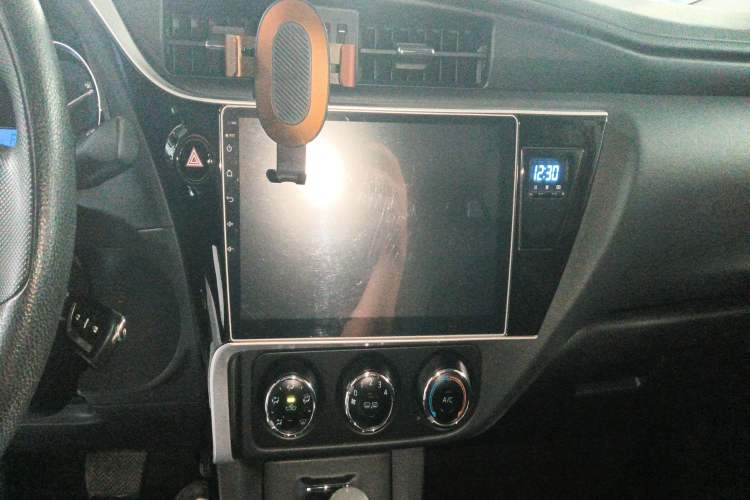 Used Toyota Corolla 2017 Revised Version 1.2T S-CVT GL