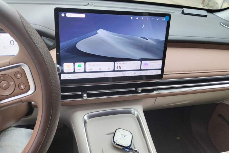 Used Wuling Bingo S 2025 Model 430km Deluxe Edition Audio And AC Panel