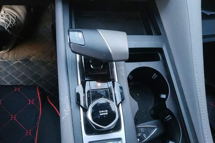 Used Changan CS75 PLUS 2022 2nd Generation 1.5T Automatic Prestige Version
