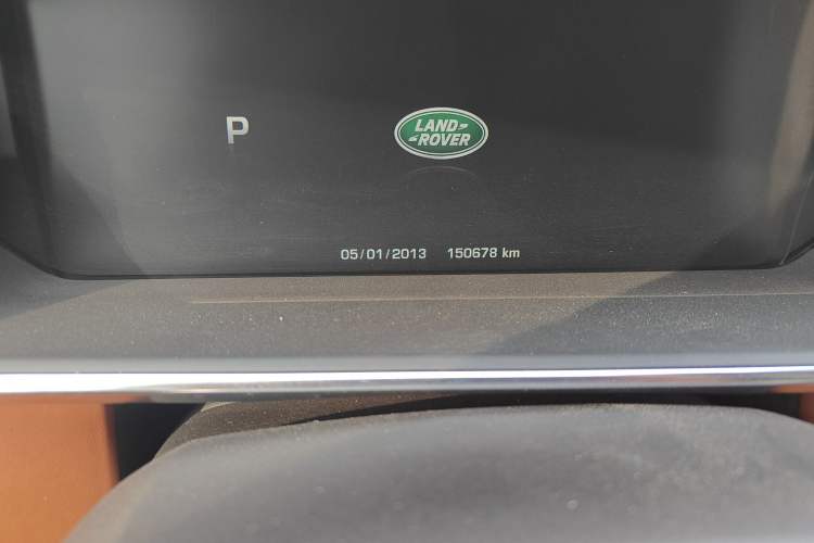 Used Land Rover Range Rover 2015 3.0 TDV6 Vogue SE Extended-Length Model
