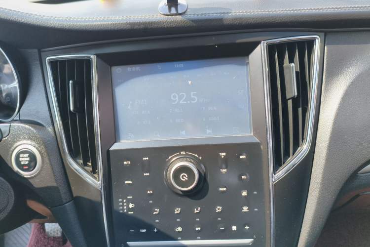 Used Zotye SR7 2016 1.5T Manual Cube Road Edition China V Standard