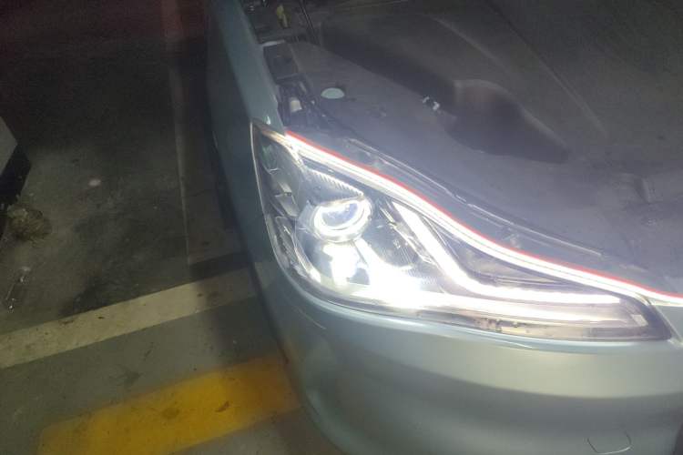 Used NETA V 2022 Chao 300 Lite Lithium Iron Phosphate
