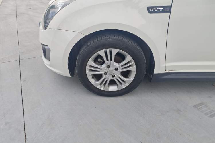 Used Suzuki Swift 2016 1.5L Manual Fashion Model
