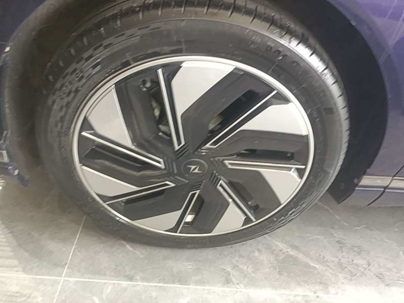 Used Dongfeng eπ eπ008 2024 636Max All-Electric Version 6 Seats — 22