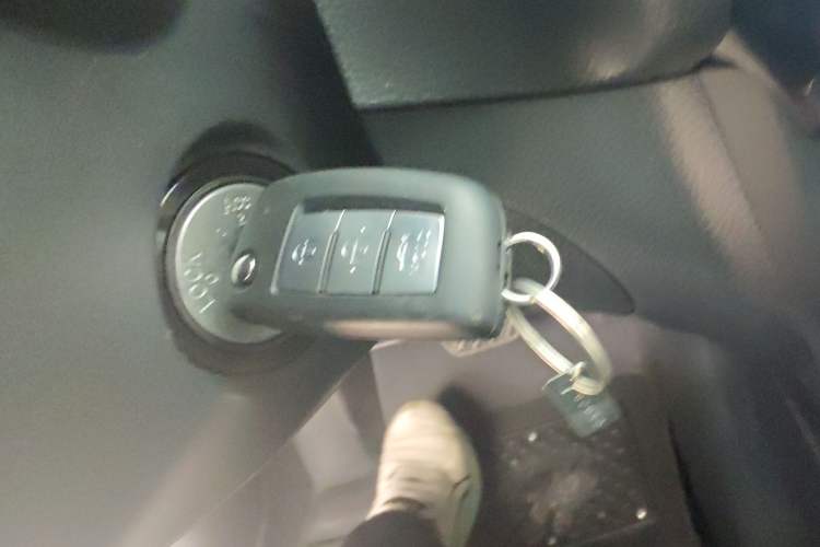 Used Nissan Sylphy 2024 Facelifted Three Classic 1.6XE CVT Comfort Edition Vehicle Key