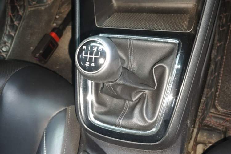 Used Roewe i5 2019 1.5L Manual 4G Connect Leehao Flagship Edition
