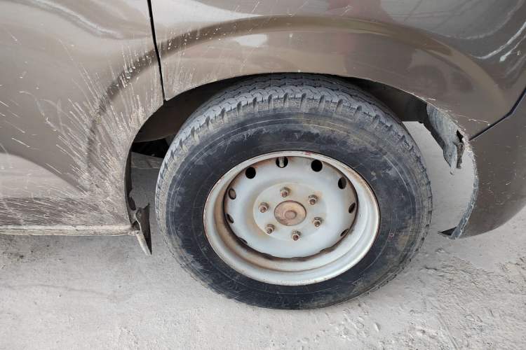 Used Wuling Zhengcheng 2015 1.8L Comfort Model LJ479QE2