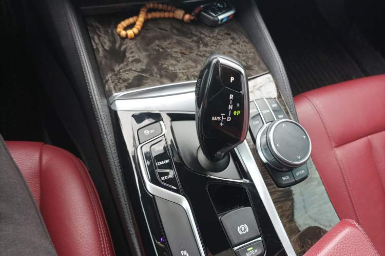 Used BMW 5 Series 2018 530Li Leading Model M Sport Package