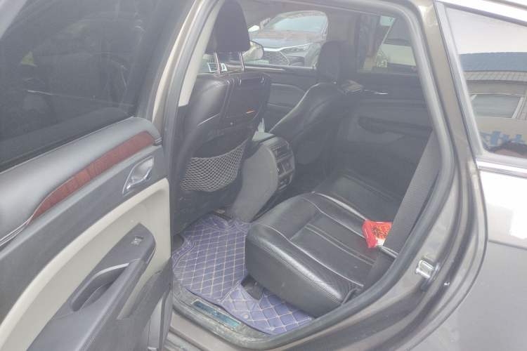 Used Cadillac SRX 2011 3.0L Flagship Edition
