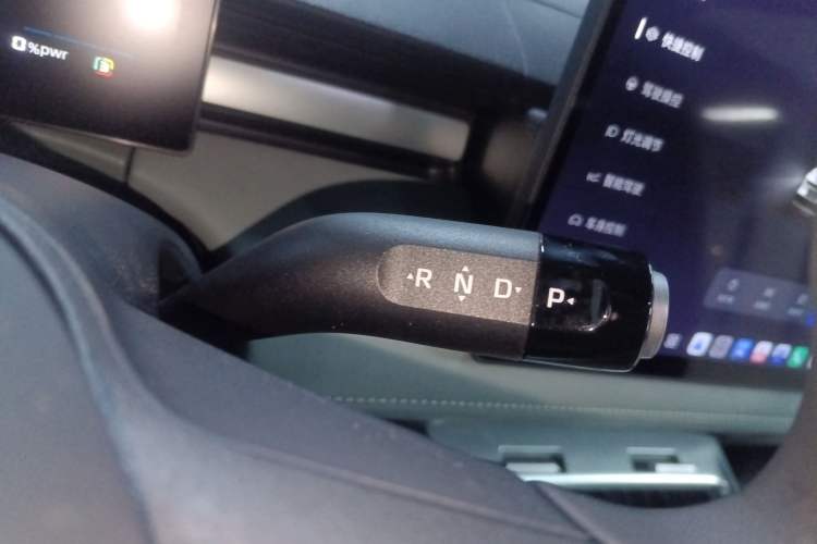 Used Roewe D6 2025 450km Deluxe Edition