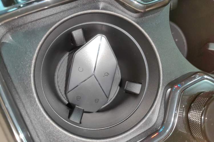 Used Formula Leopard 8 2025 Smart & Brave Flagship Edition 7 Seats
