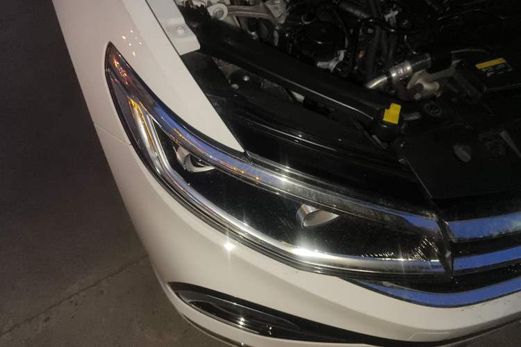 Used Volkswagen Bora 2023 200TSI DSG Enjoyment Edition Right Front Headlight