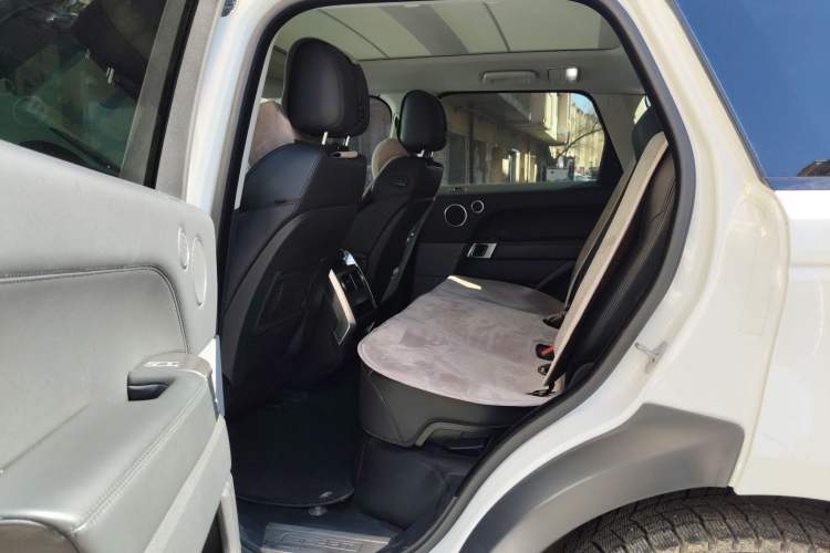 Used Land Rover Range Rover Sport 2017 3.0 SC V6 SE
