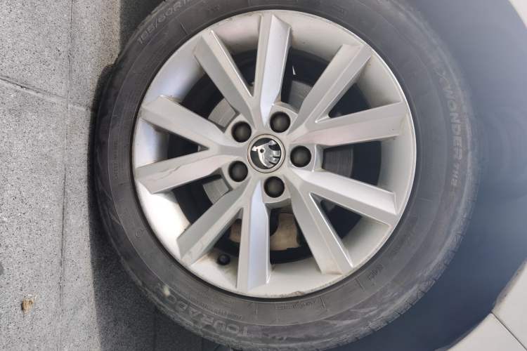 Used Skoda Rapid 2016 1.6L Automatic Chuanxing Edition