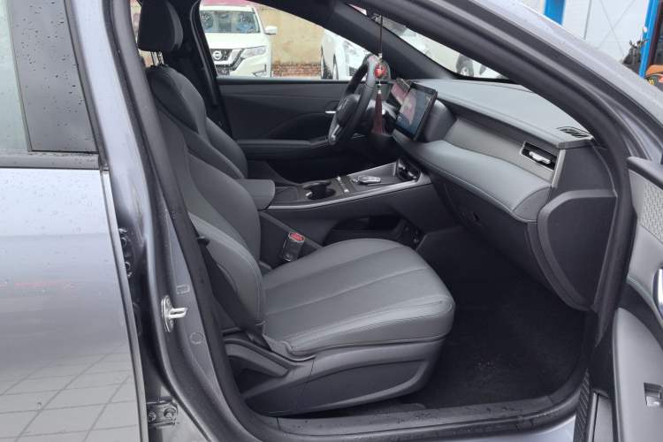 Used BYD Qin PLUS 2026 DM-i 128KM Progressive Model Right Front Seat