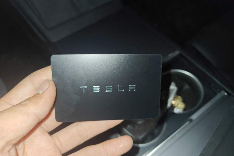 Used Tesla Model 3 2025 Rear-Wheel-Drive Version
