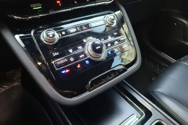 Used Lincoln Corsair 2020 2.0T Two-Wheel Drive Luxury Edition
